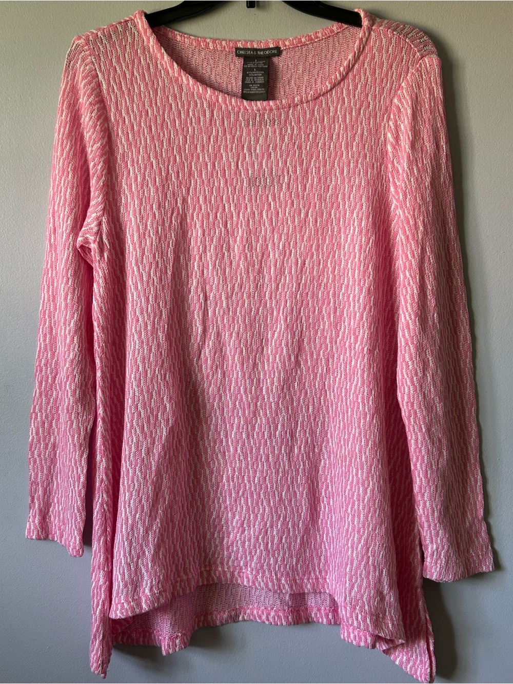 Chelsea & Theodore Pink & White light sweater